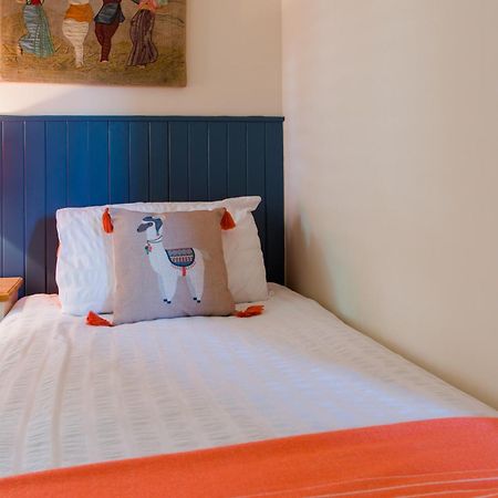 The Merryburn - Rooms And Courtyard Studios Dunkeld Esterno foto