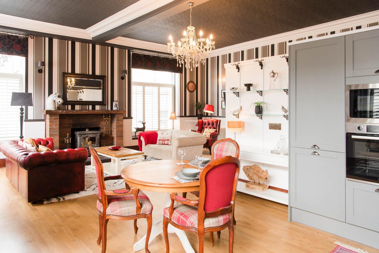 The Merryburn - Rooms And Courtyard Studios Dunkeld Esterno foto