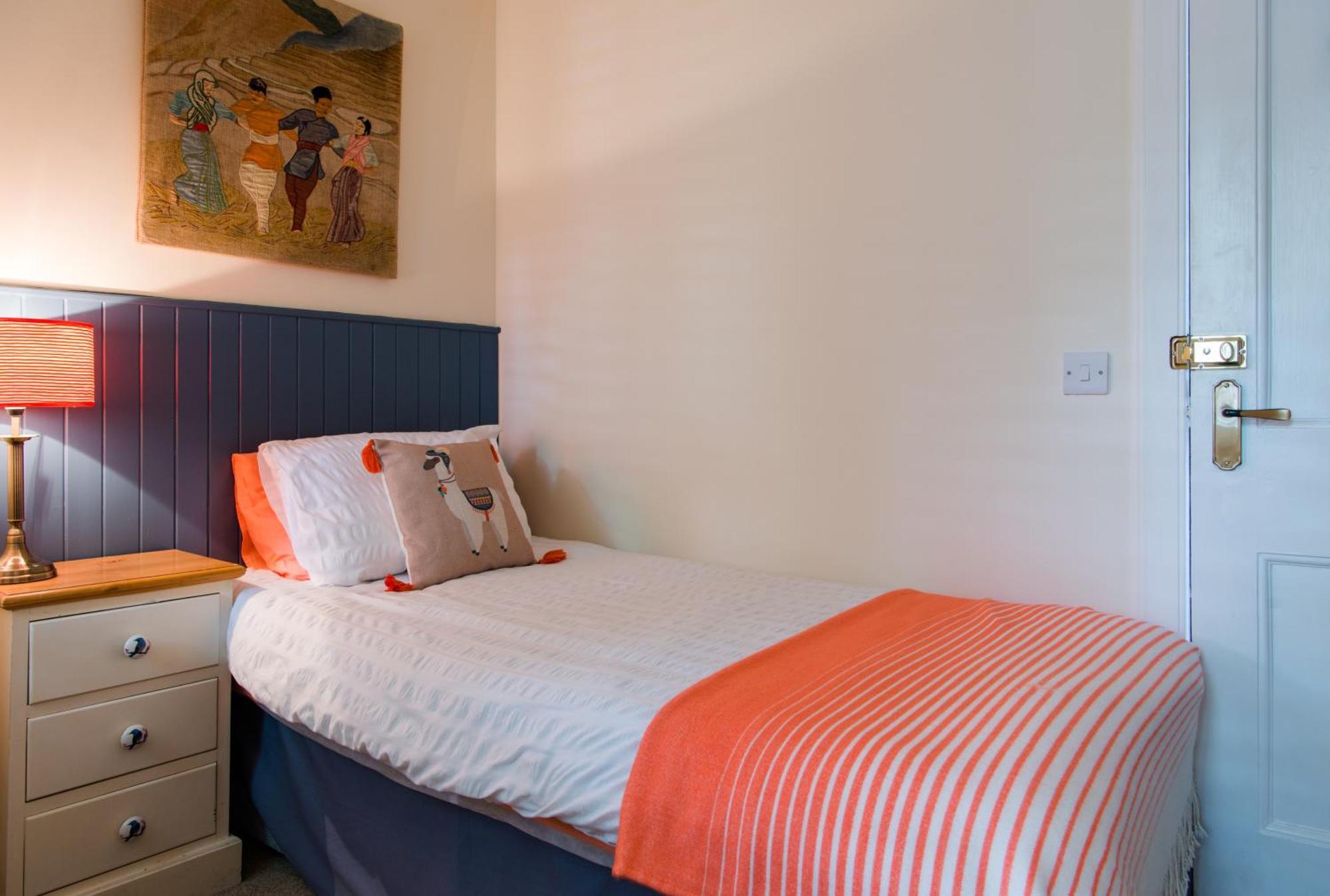 The Merryburn - Rooms And Courtyard Studios Dunkeld Esterno foto